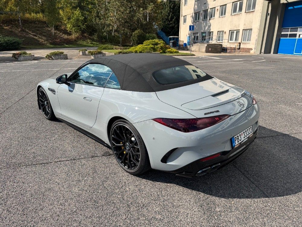 Mercedes-Benz SL 63 AMG 2023