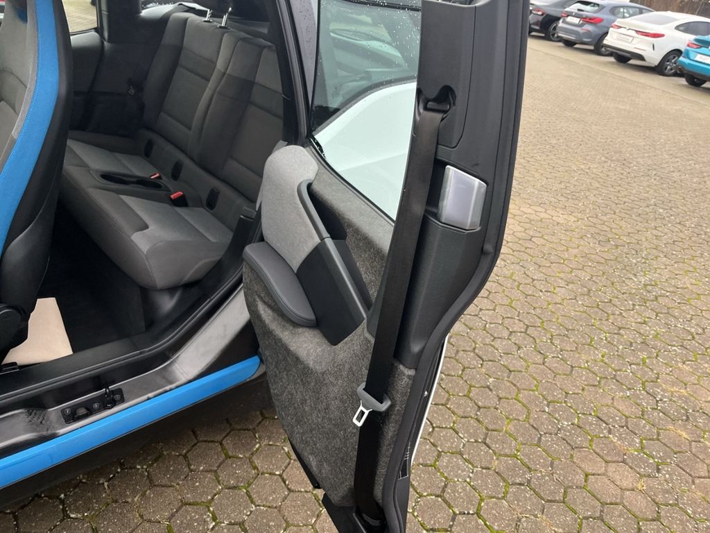 BMW i3 2021