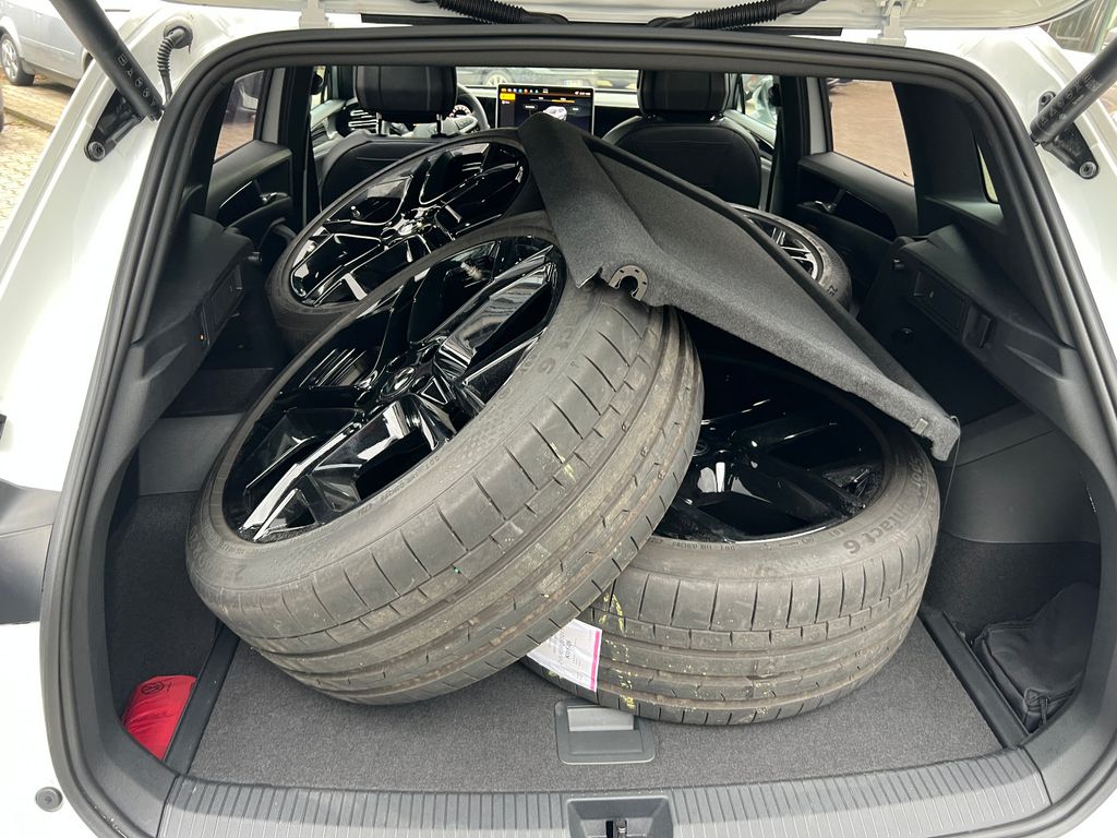 Volkswagen Tiguan 2025