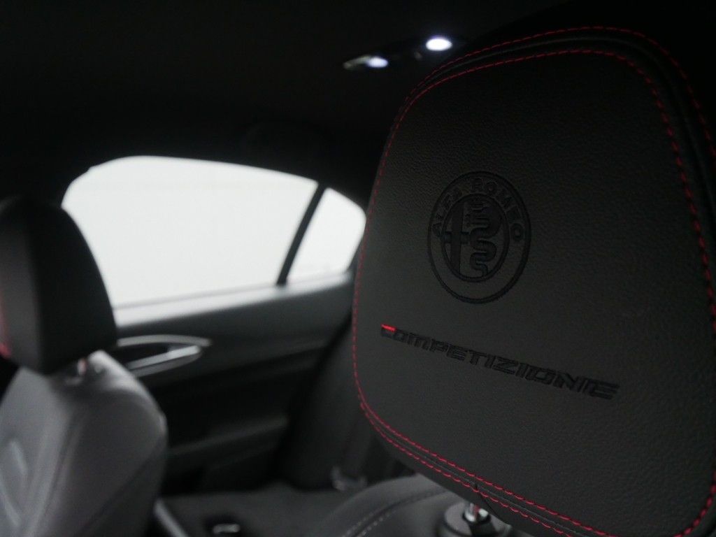 Alfa Romeo Giulia 2023