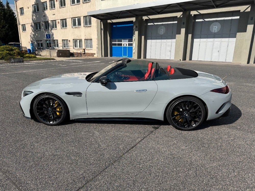 Mercedes-Benz SL 63 AMG 2023