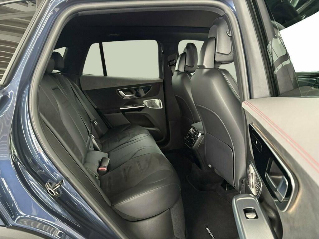 Mercedes-Benz EQE SUV 2023