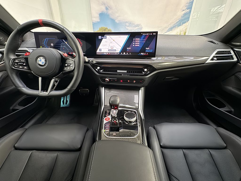 BMW M4 2025