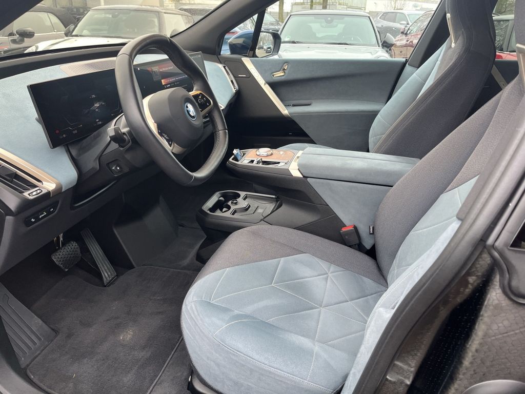BMW iX 2022