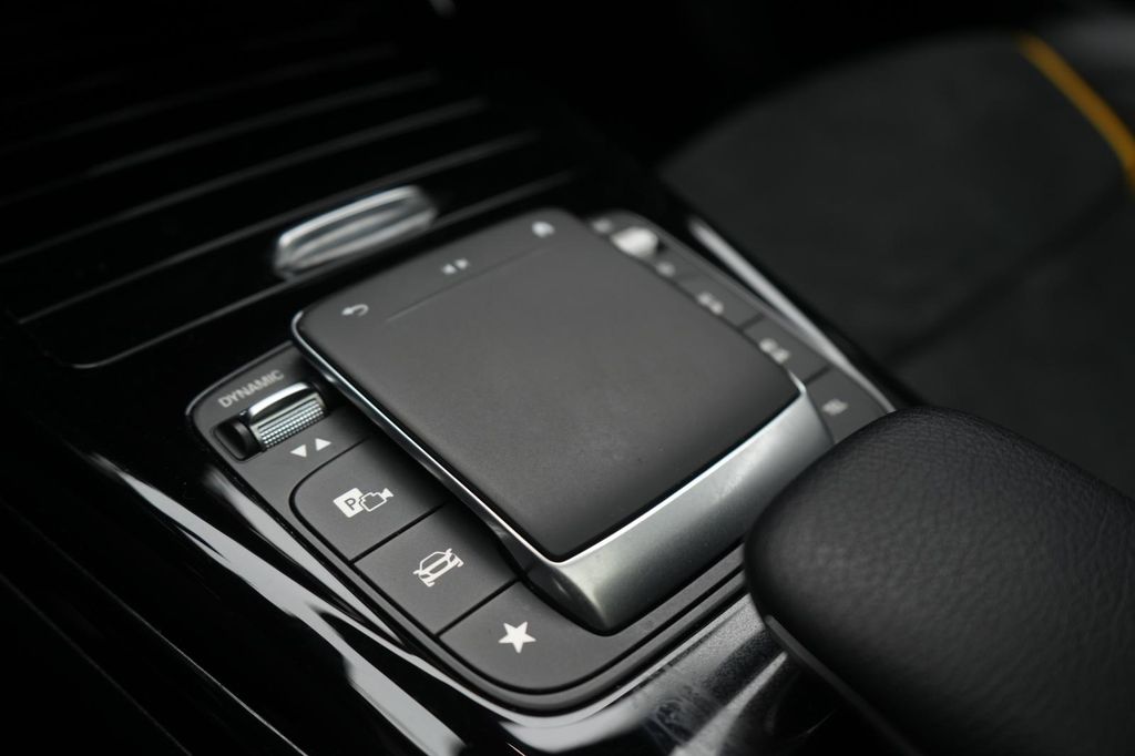 Mercedes-Benz CLA 45 AMG 2020