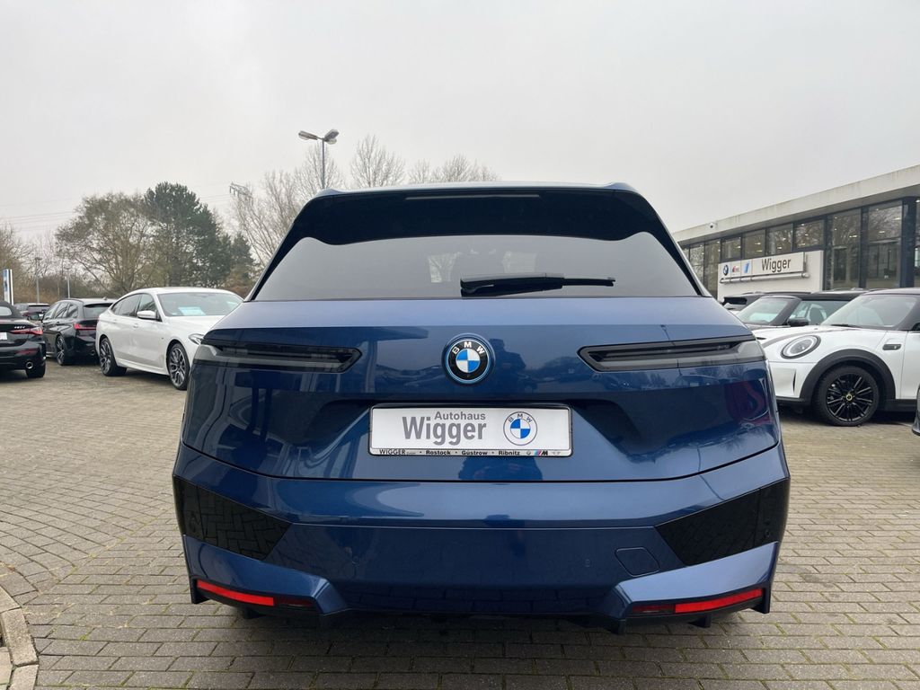 BMW iX 2022
