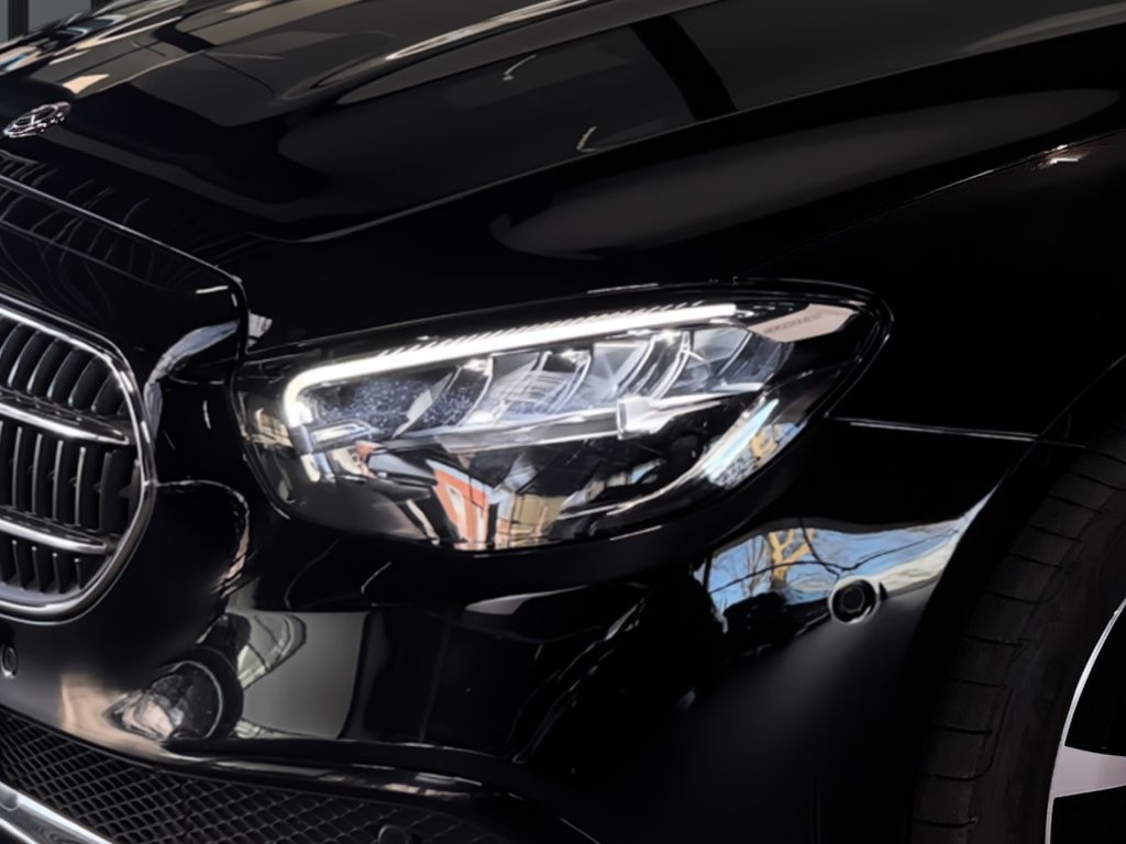 Mercedes-Benz E 300 2021