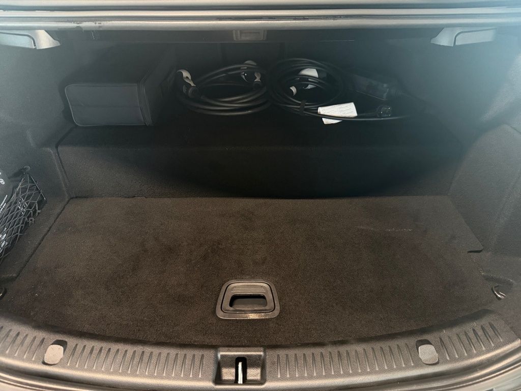 Mercedes-Benz E 300 2021