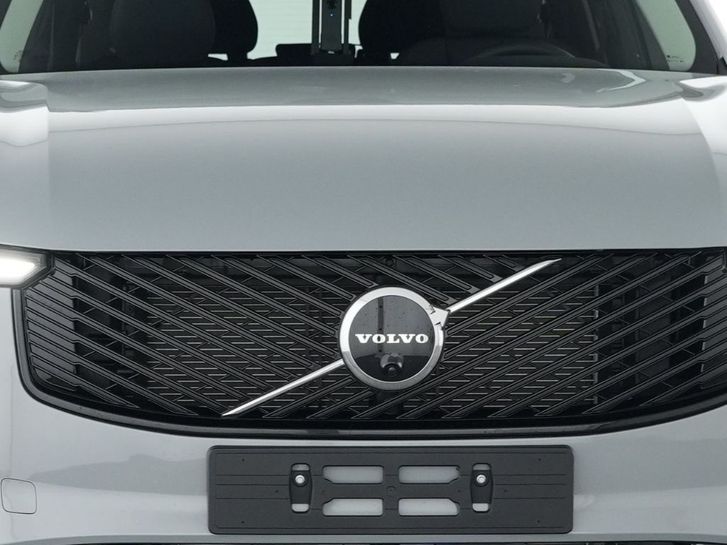 Volvo XC90 2025