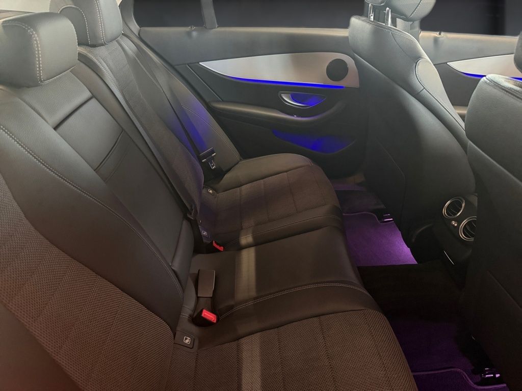 Mercedes-Benz E 300 2021