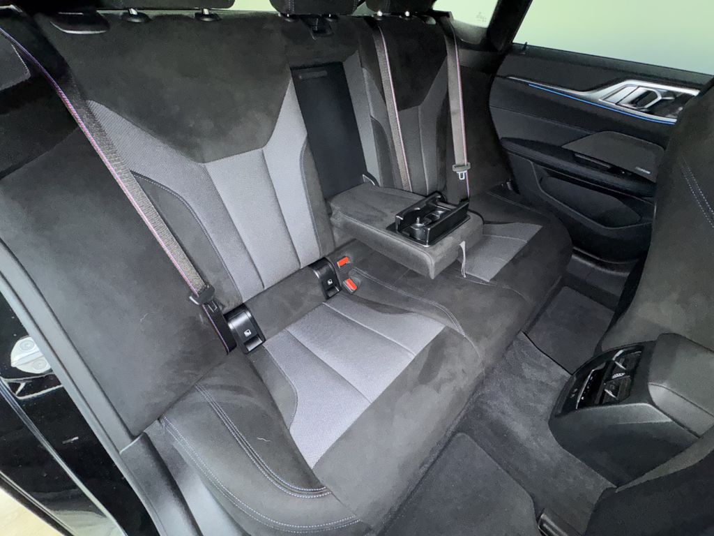 BMW i4 2024