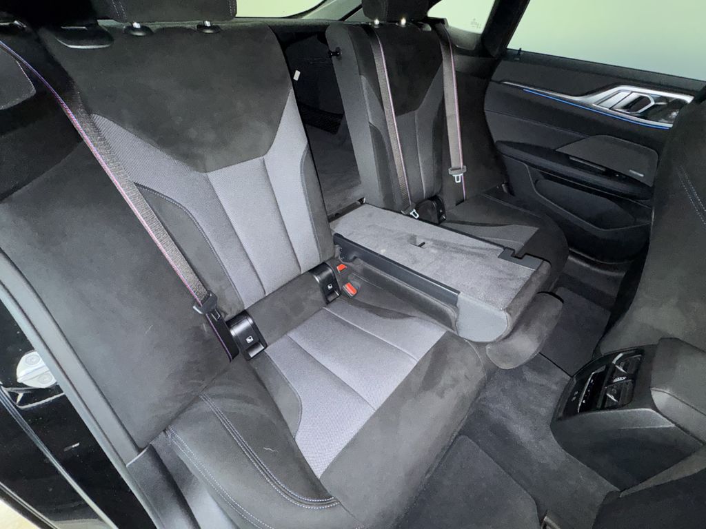 BMW i4 2024