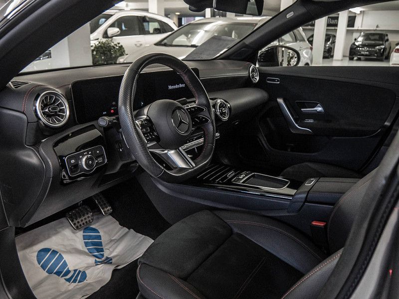 Mercedes-Benz CLA 220 2024