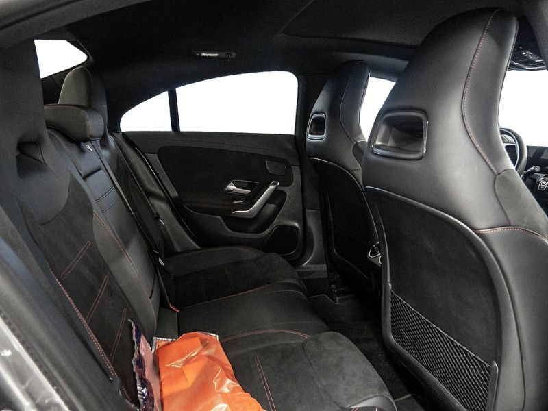 Mercedes-Benz CLA 220 2024