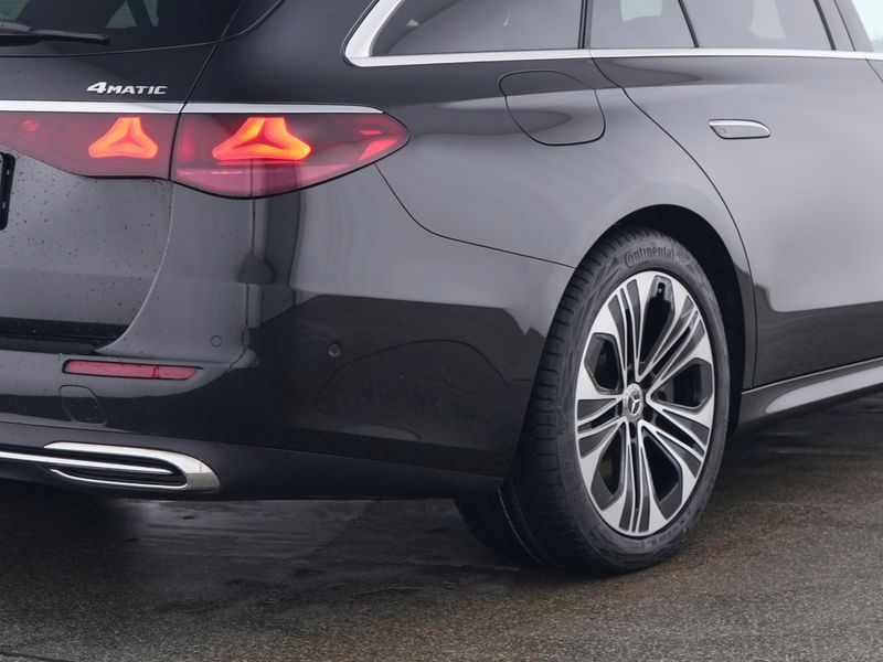 Mercedes-Benz E 300 2024