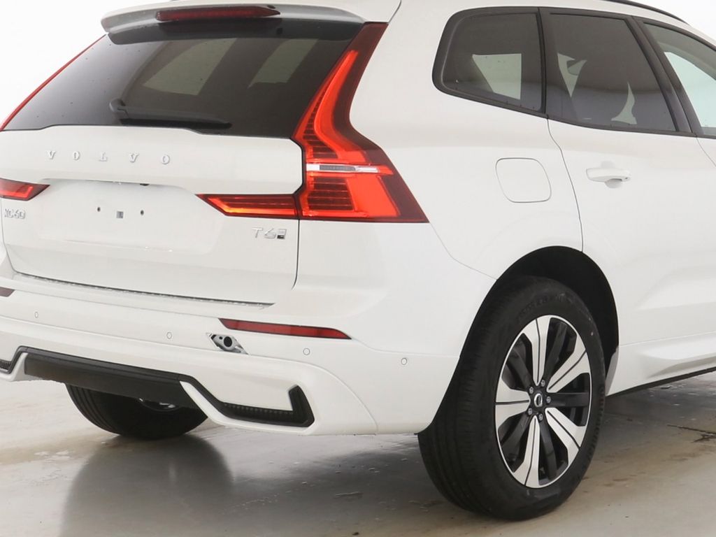 Volvo XC60 2025