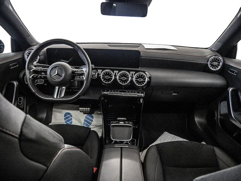 Mercedes-Benz CLA 220 2024