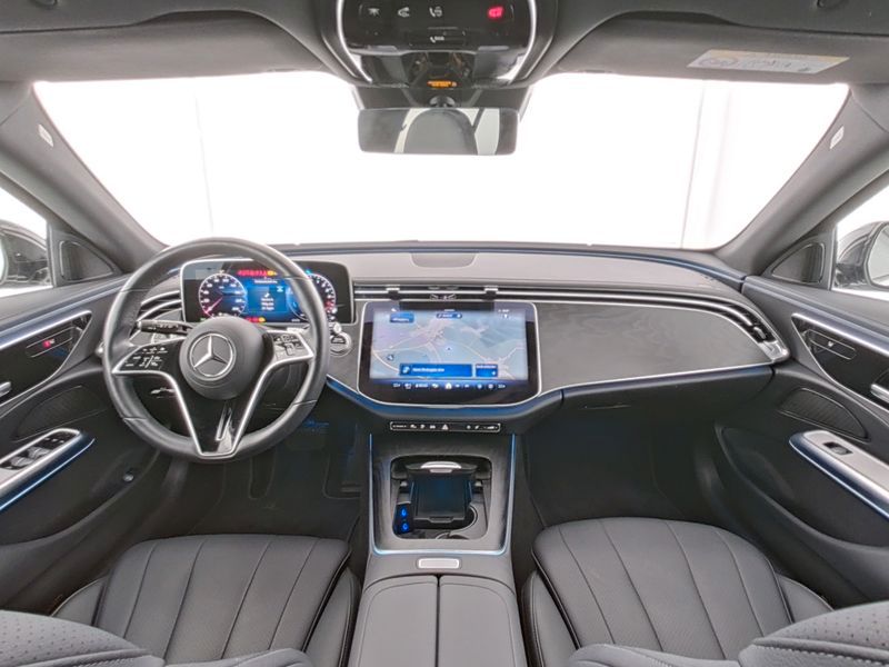 Mercedes-Benz E 300 2024