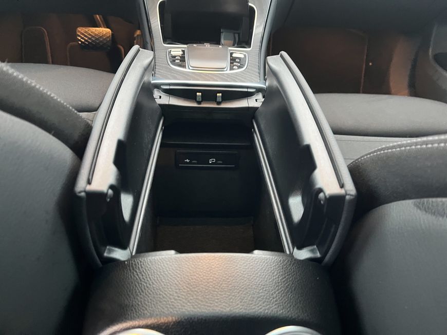 Mercedes-Benz GLC 300 2021