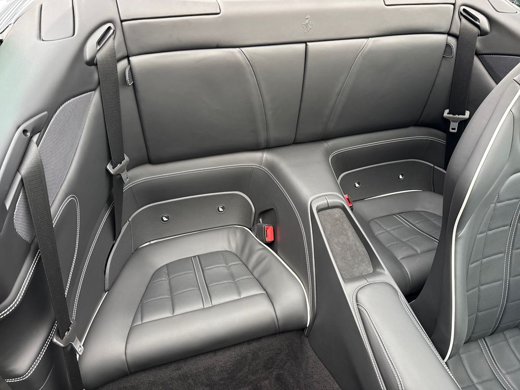 Ferrari Portofino 2023