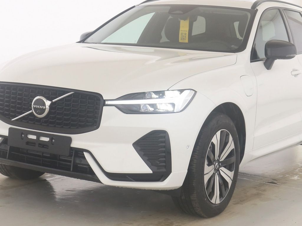 Volvo XC60 2025