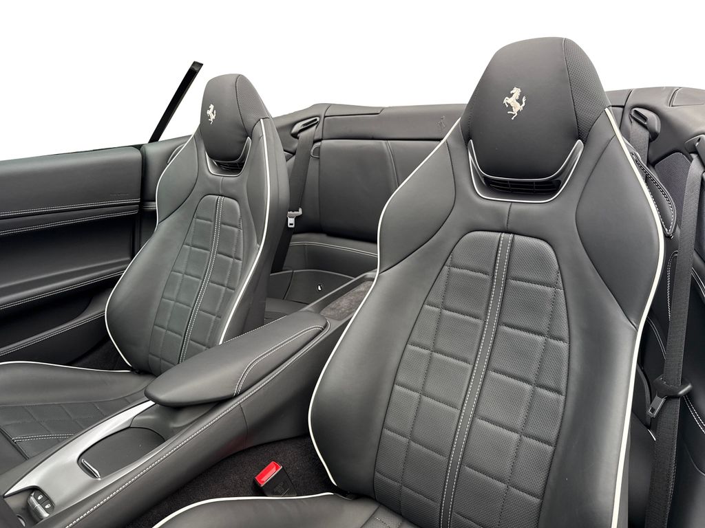 Ferrari Portofino 2023