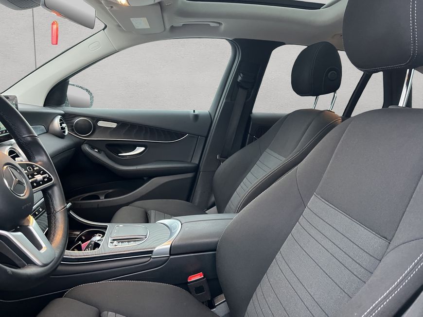 Mercedes-Benz GLC 300 2021