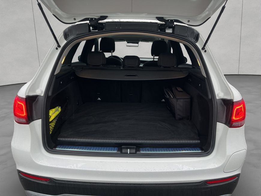 Mercedes-Benz GLC 300 2021