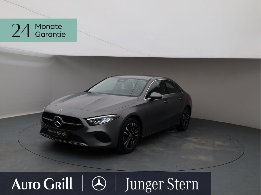 Mercedes-Benz A 200 2023