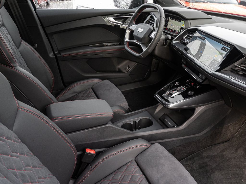 Audi Q4 e-tron 2025