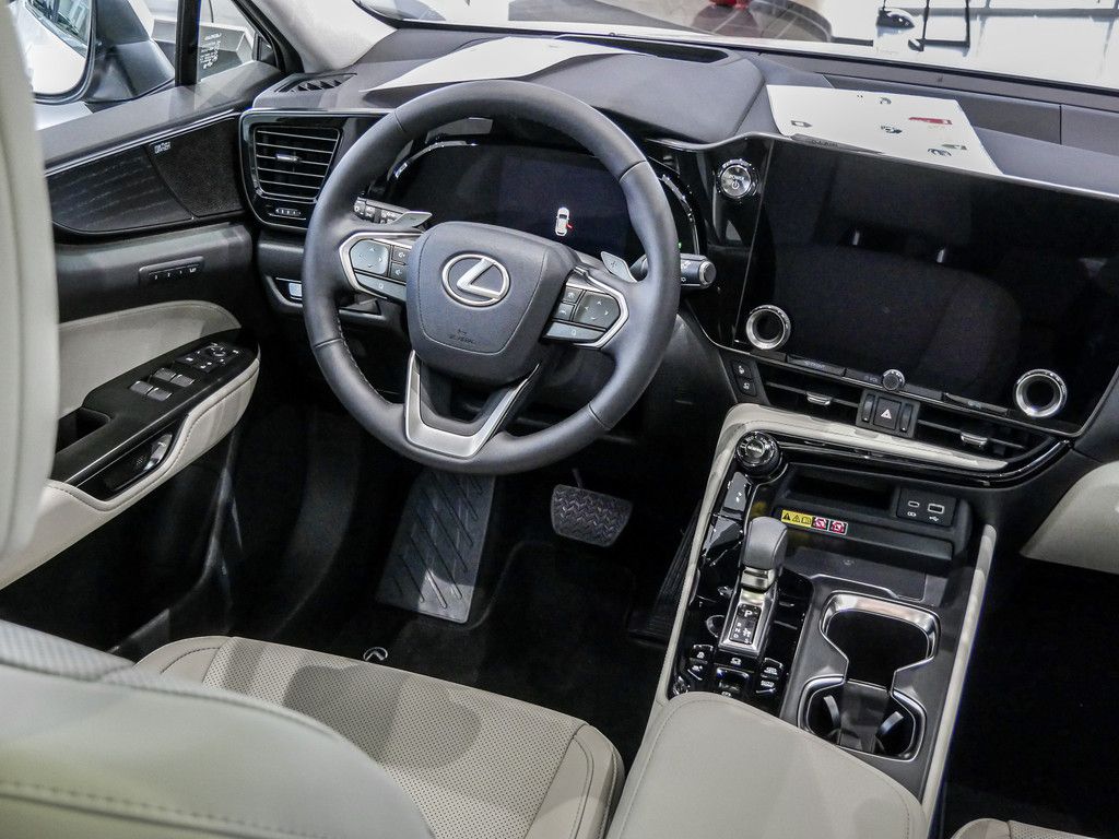 Lexus NX 450h