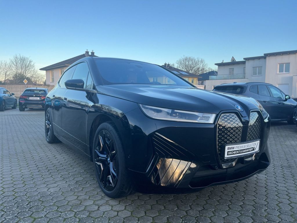BMW iX 2022