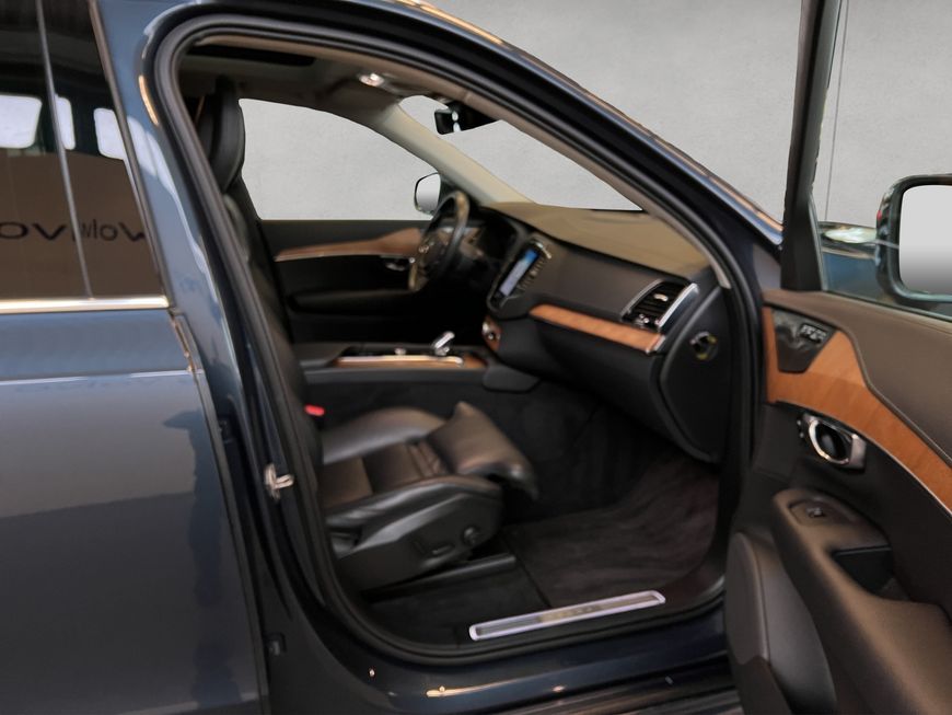 Volvo XC90 2021