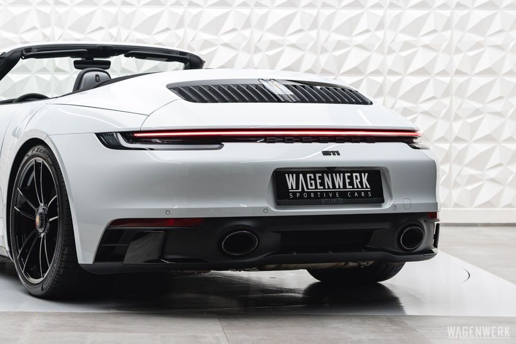 Porsche 992 2022