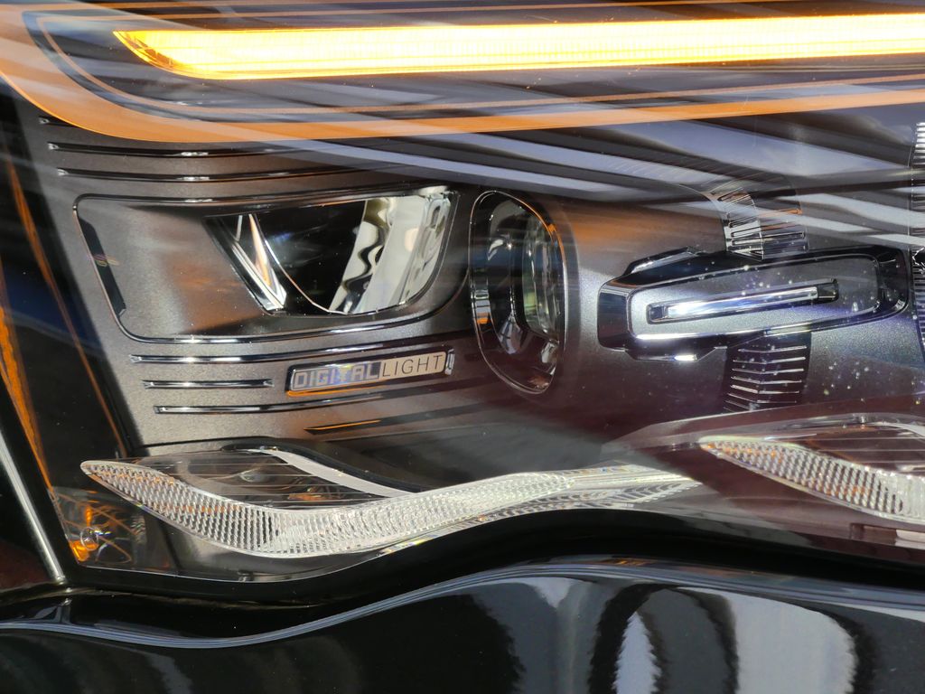 Mercedes-Benz E 220 2025