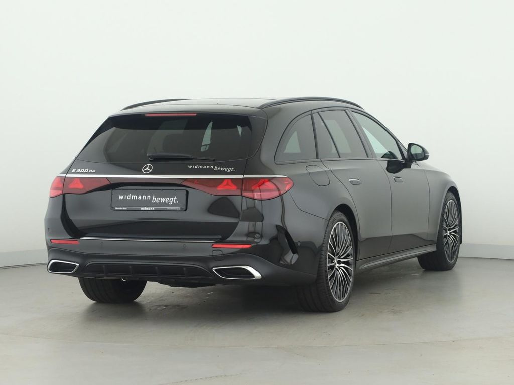 Mercedes-Benz E 300 2025