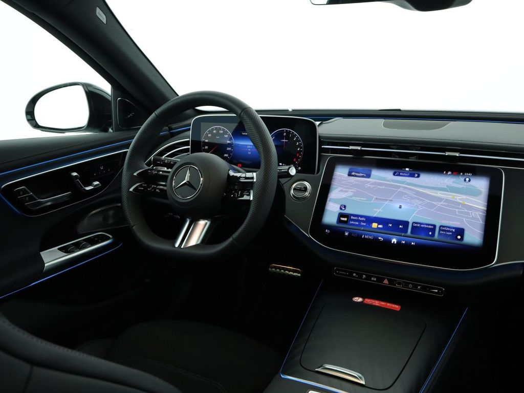 Mercedes-Benz E 300 2025