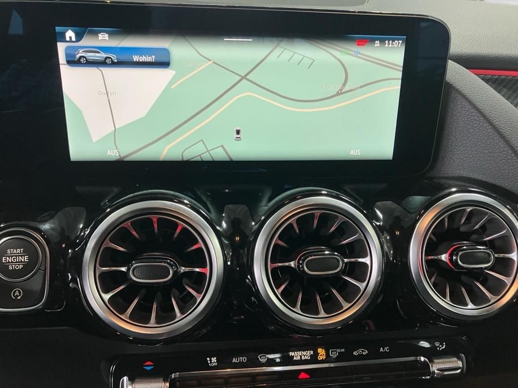 Mercedes-Benz GLA 200 2025