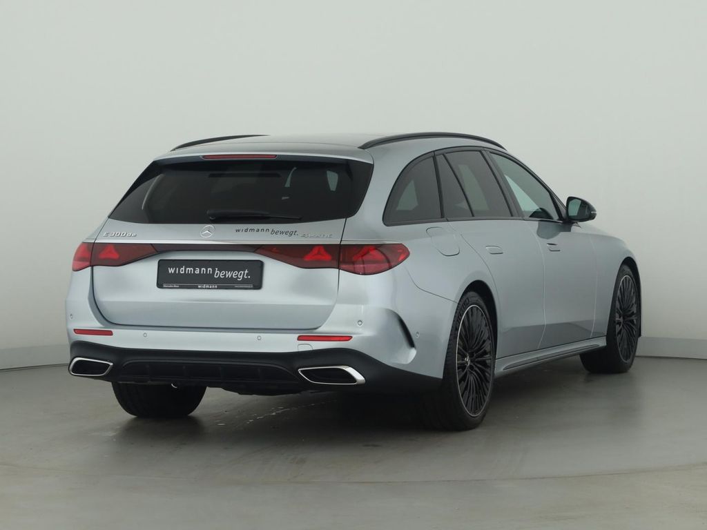 Mercedes-Benz E 300 2025