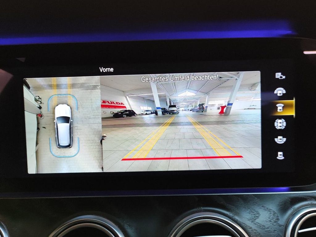 Mercedes-Benz E 300 2020