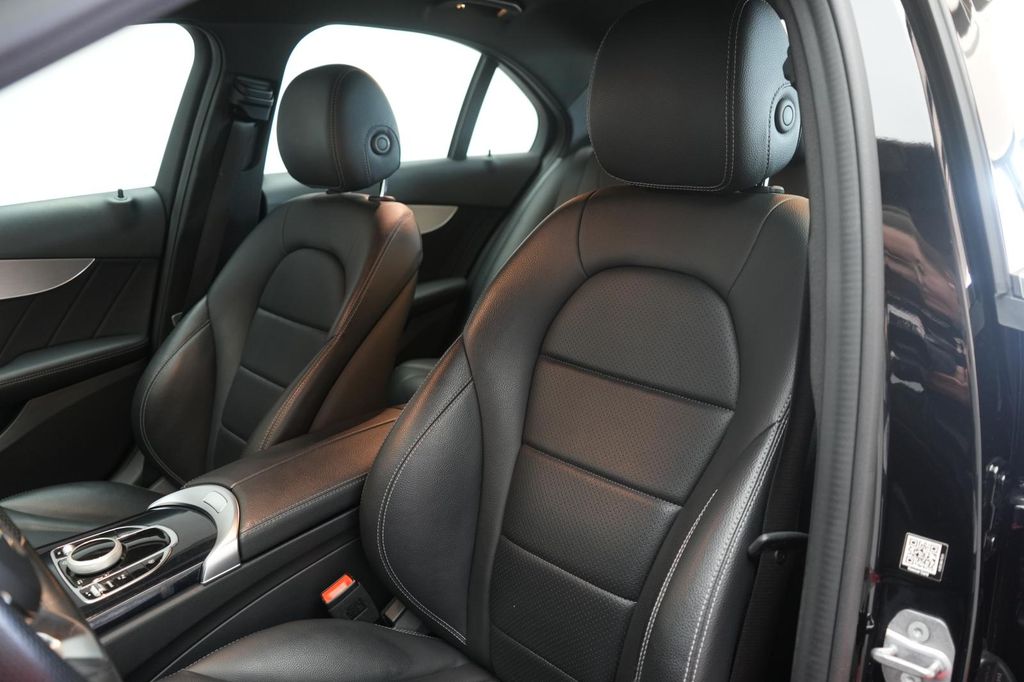 Mercedes-Benz C 300 2021