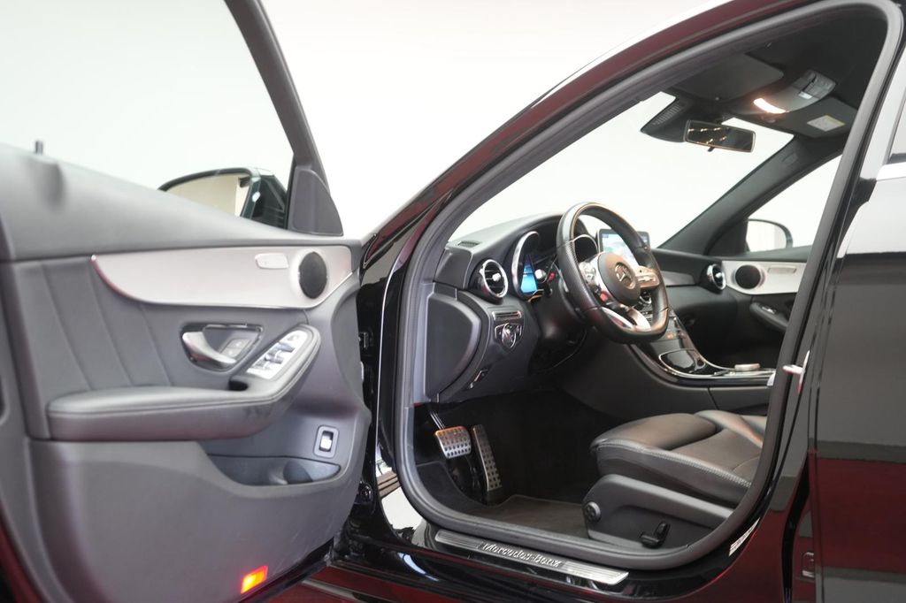 Mercedes-Benz C 300 2021