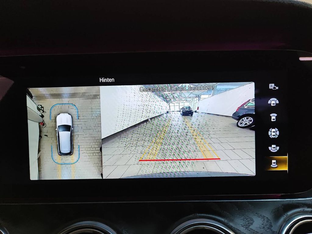 Mercedes-Benz E 300 2020