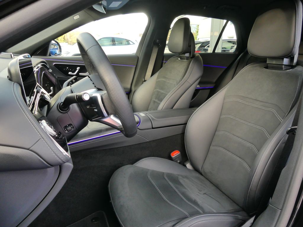 Mercedes-Benz E 220 2025