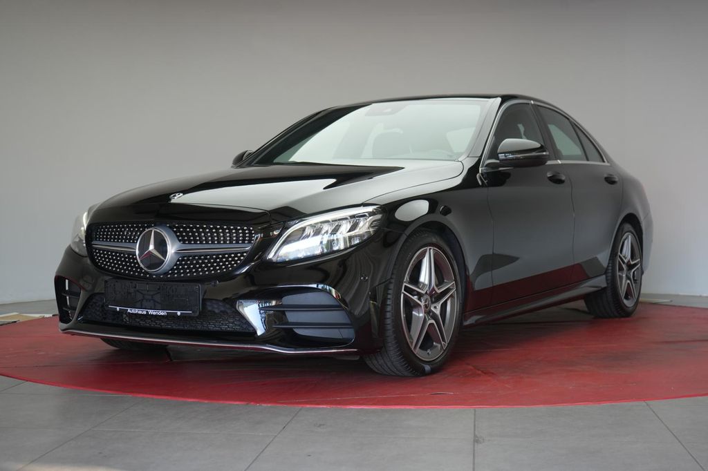 Mercedes-Benz C 300 2021