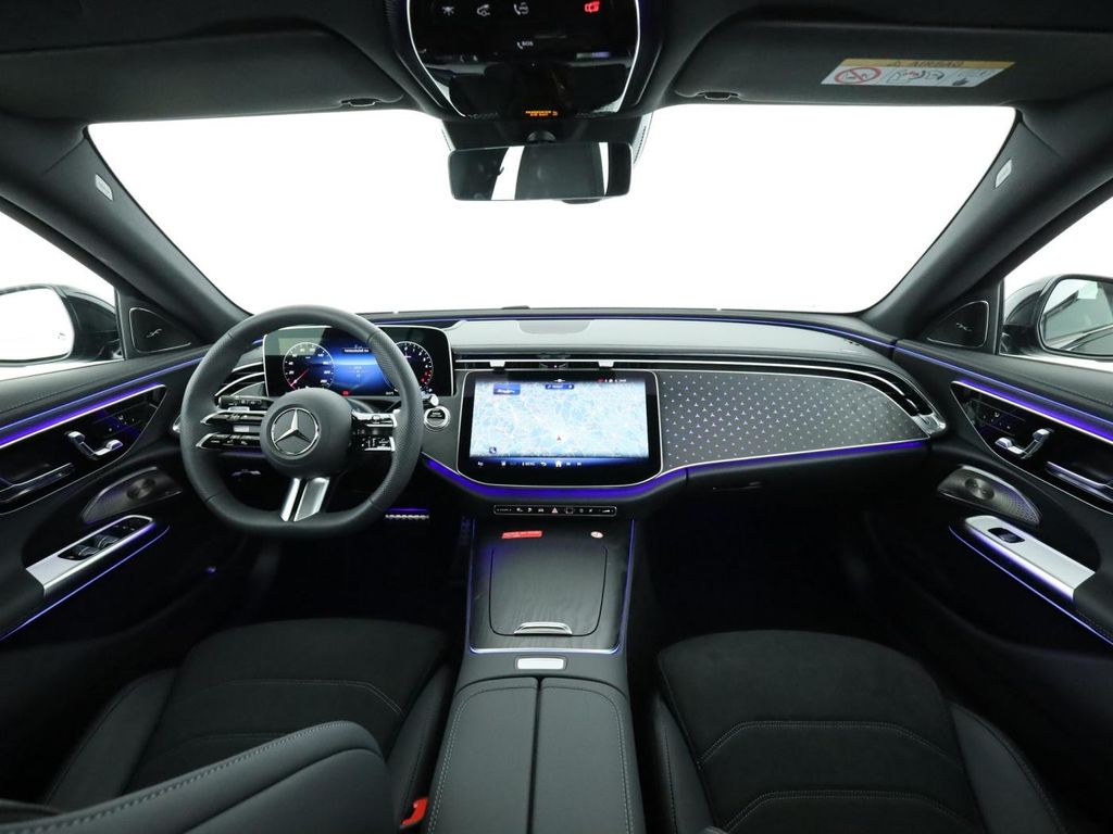 Mercedes-Benz E 300 2025