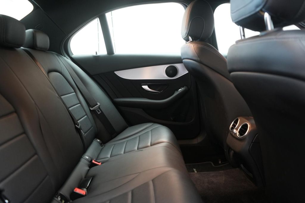 Mercedes-Benz C 300 2021