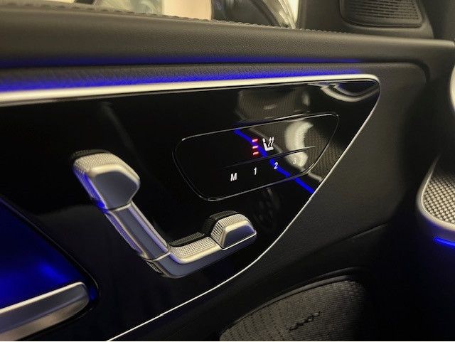 Mercedes-Benz C 300 2025