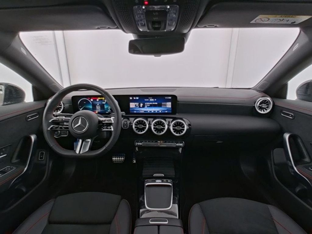 Mercedes-Benz CLA 250 2024