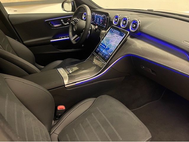 Mercedes-Benz C 300 2025